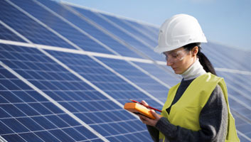 Aara--Home-Page-Our-Offering-Audits-Energy-Monitoring